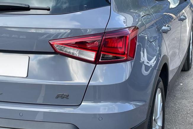 SEAT Arona Photo 18
