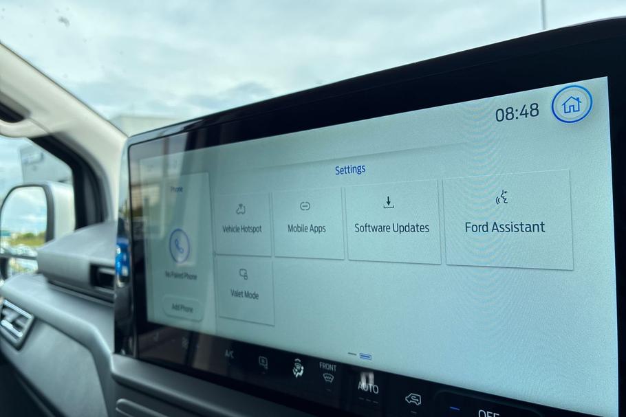 Used Ford TRANSIT CUSTOM SW26GWX 24