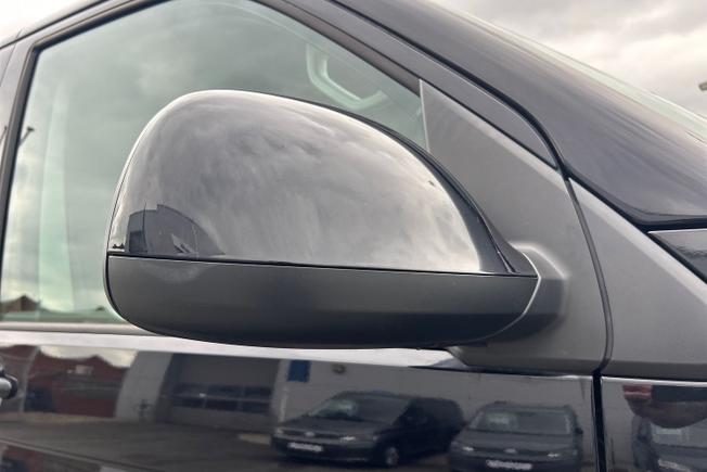 VOLKSWAGEN Transporter Photo 20