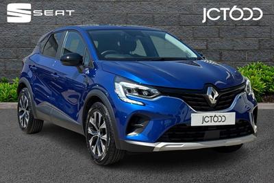 2022 RENAULT Captur 1.3 MHEV evolution SUV 5dr Petrol Manual Euro 6 (s/s) (140 ps) at JCT600