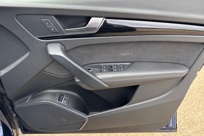 AUDI Q5 Photo 36