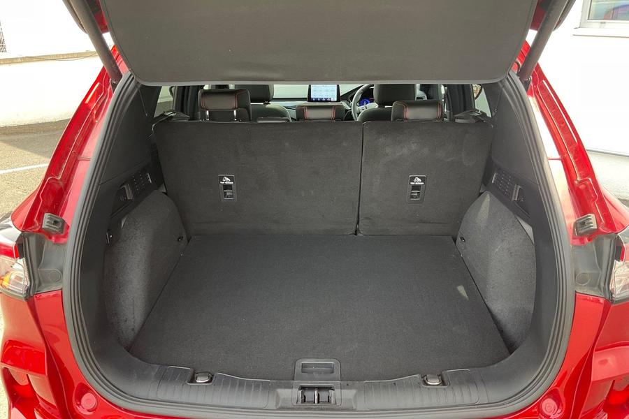 Ford KUGA Photo autoimg-9426418f6c9c3ebc591ad5b00fb65f15a8a58647.jpg