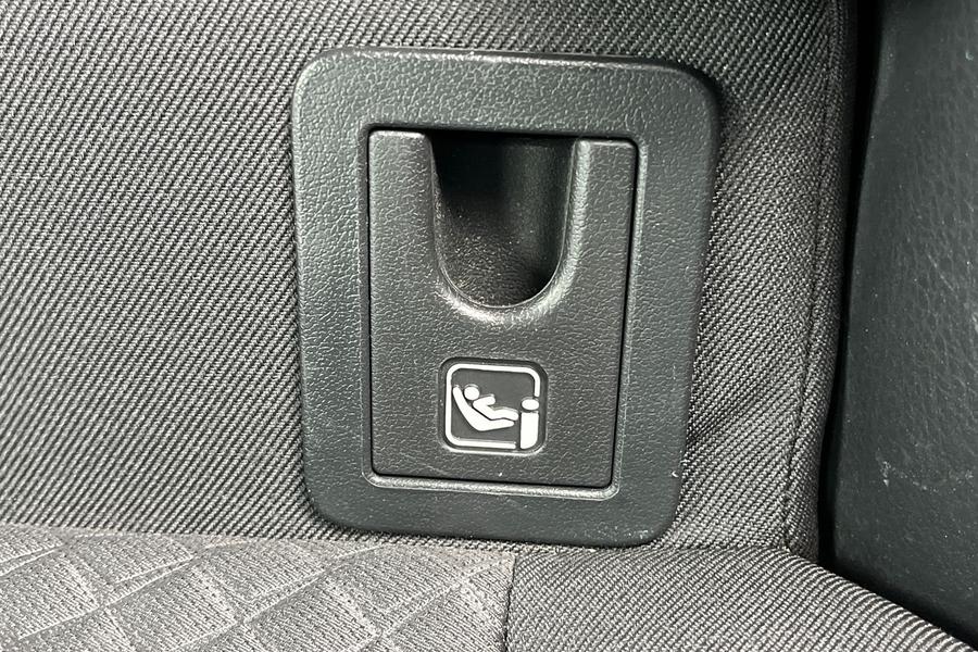 Toyota C-HR Photo autoimg-9426b5b14a8532a1bcfb94546ec6af6ba2a69257.jpg