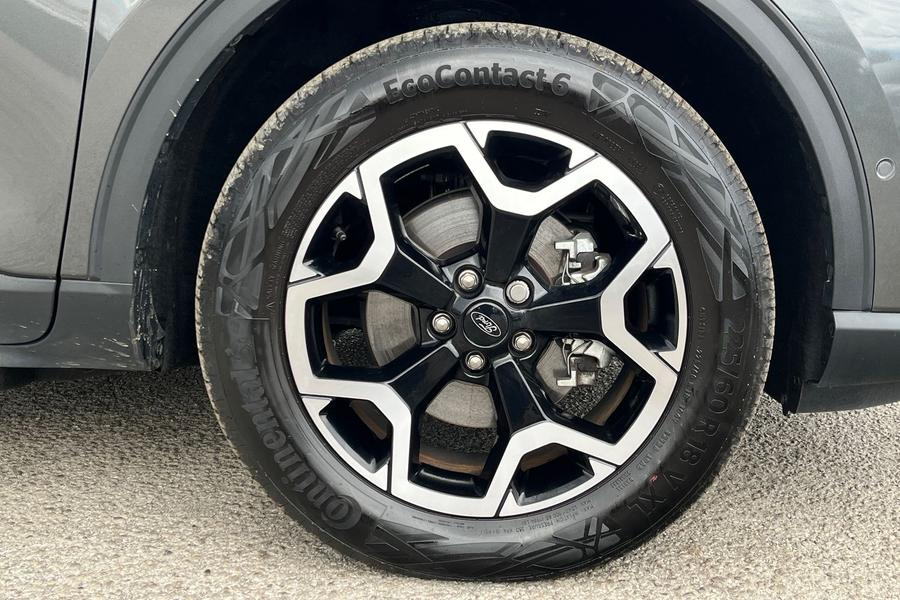 Ford KUGA Photo autoimg-9427e5fade73c3cfb5b8d7df57e02be696f1d933.jpg
