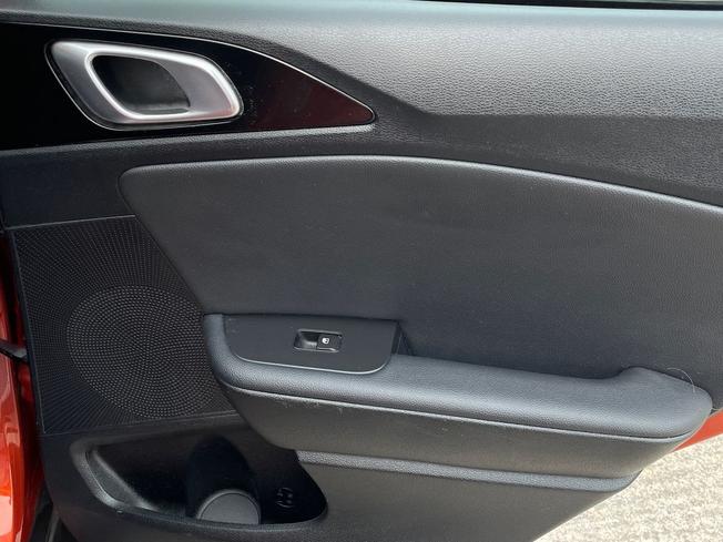 KIA Xceed Photo 32