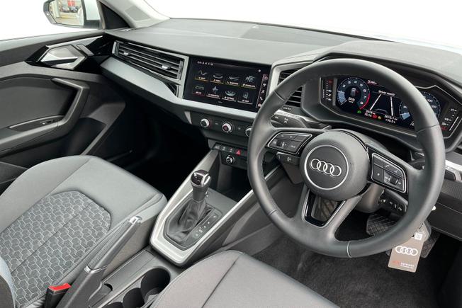 AUDI A1 Photo 6