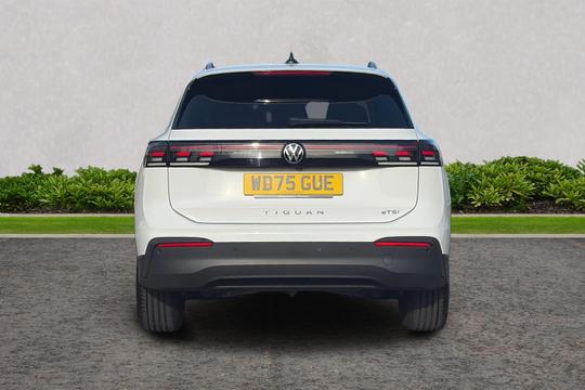 Volkswagen Tiguan Photo autoimg-942fbb653a4ec71d60df2058e8dabe68b9367c25.jpg