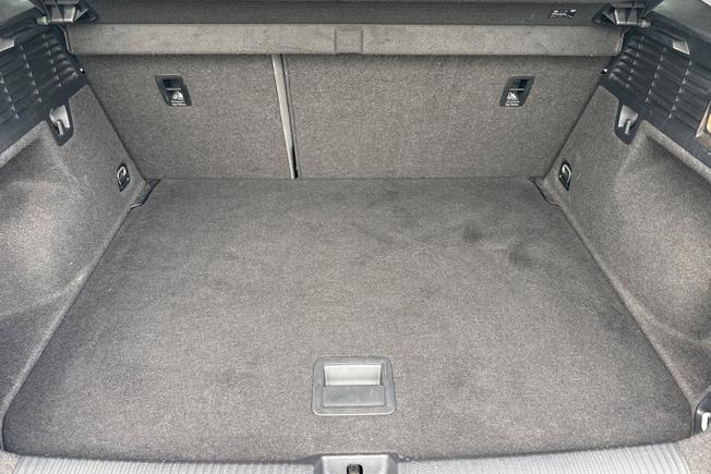 AUDI Q2 Photo 13