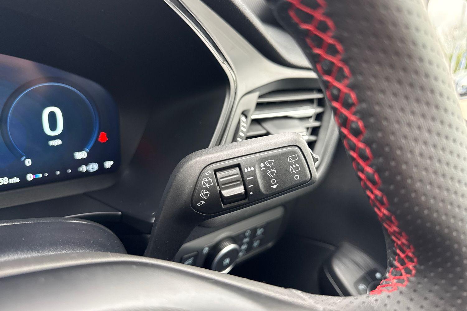 Ford KUGA Photo 14