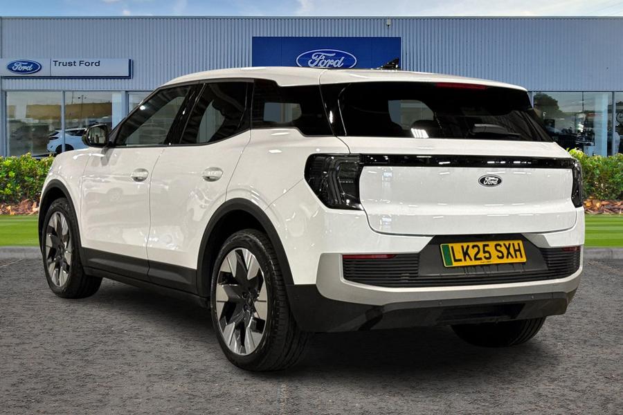 Ford Explorer Photo autoimg-9432d27ef5bf04708b0b55896107a8a19942bacd.jpg