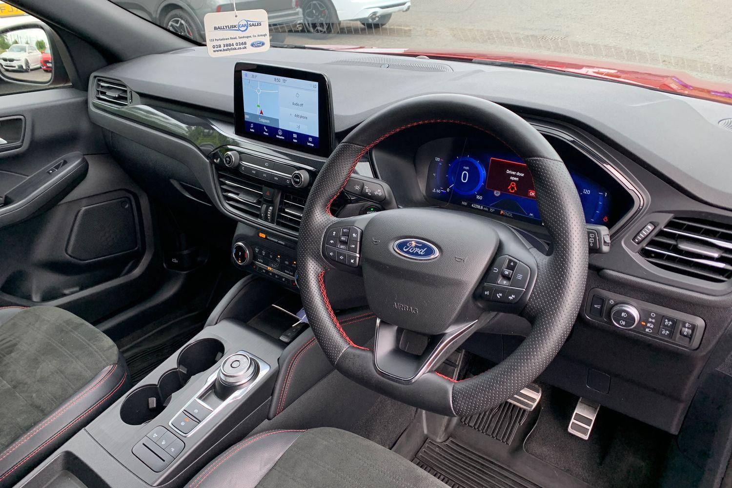 2023 Ford Kuga 2.5h Duratec FHEV 190PS ST-Line X Edition in Lucid Red with 42K - vehicle photo 9 for sale on PureCar