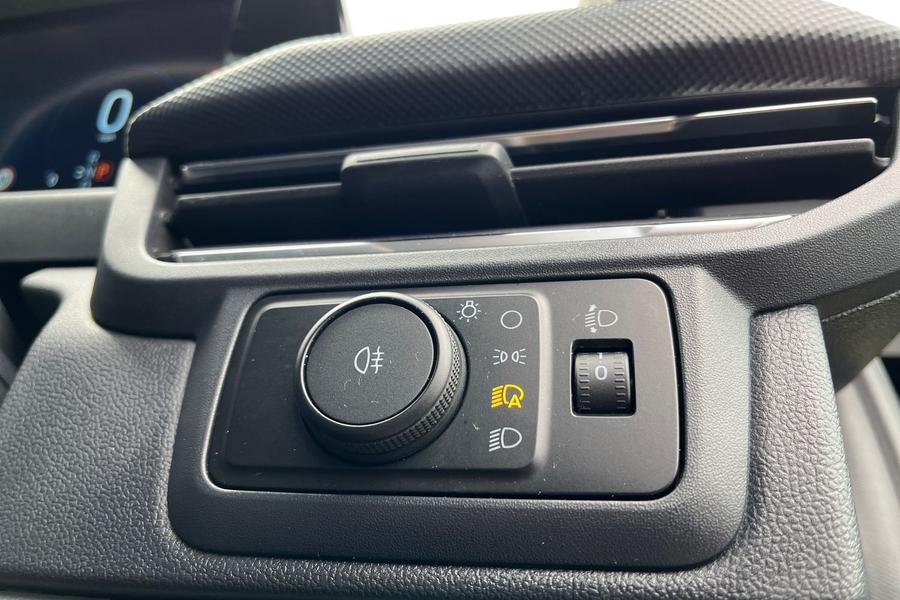Ford TRANSIT CUSTOM Photo autoimg-943bfe2399c4f5dba260b9dfb6f7121928e8226b.jpg