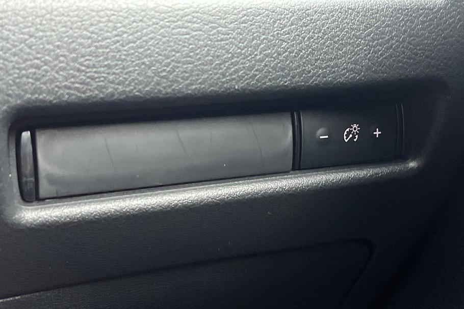 Used Nissan QASHQAI DU25BPK 29