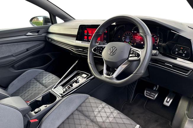VOLKSWAGEN Golf Photo 6