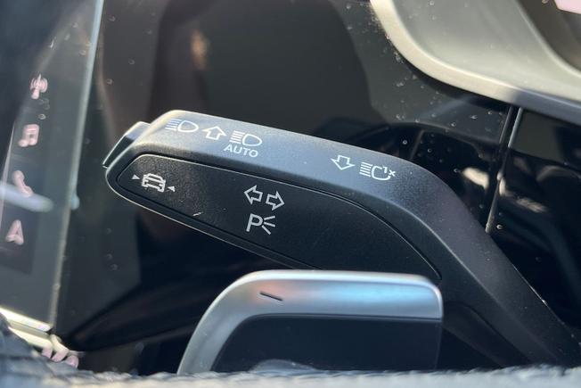 Audi e-tron Photo 35