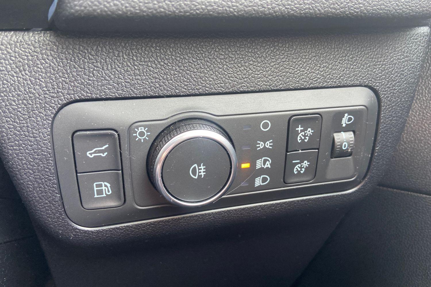 Ford Kuga Photo 33