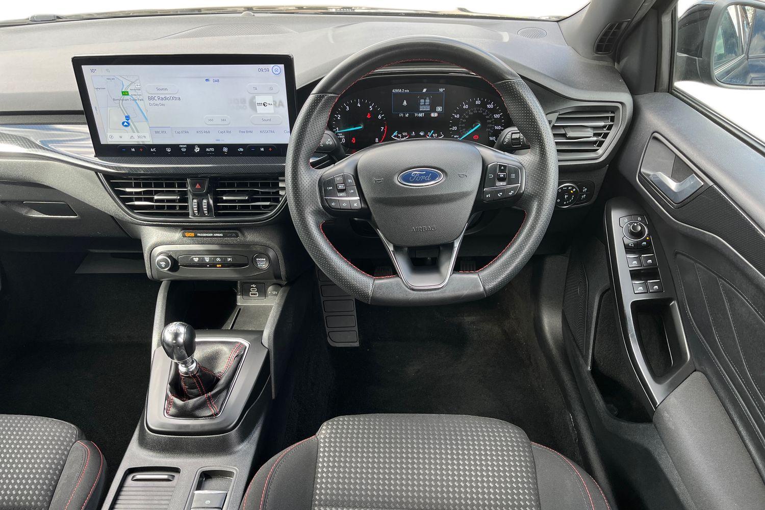 Ford FOCUS Photo 10