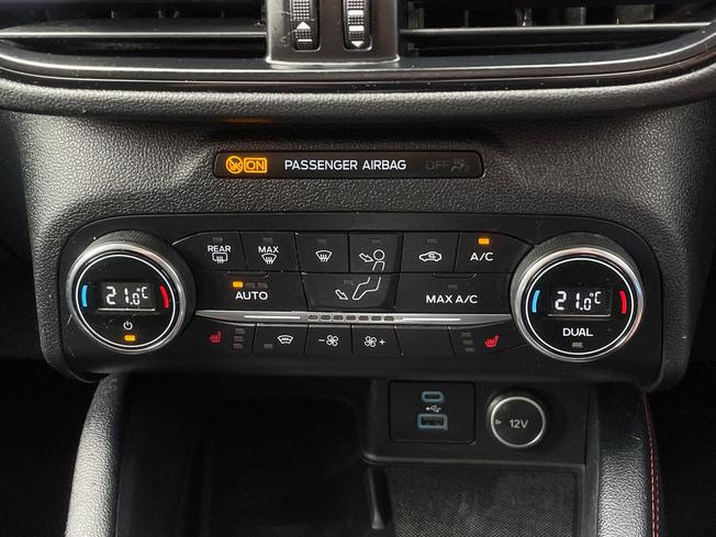 FORD Kuga Photo 50