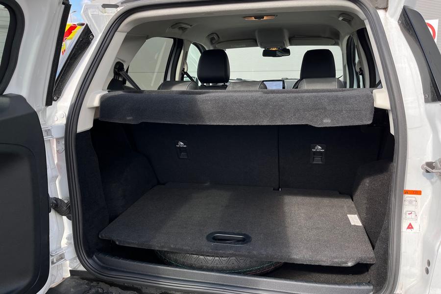 Ford ECOSPORT Photo autoimg-945038b54838a3bc8ecf4d452ffec24d012542bd.jpg