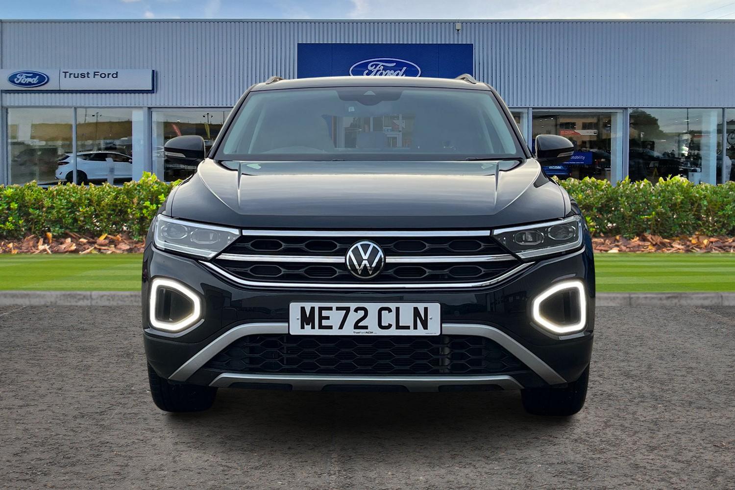 Volkswagen T-Roc Photo 5