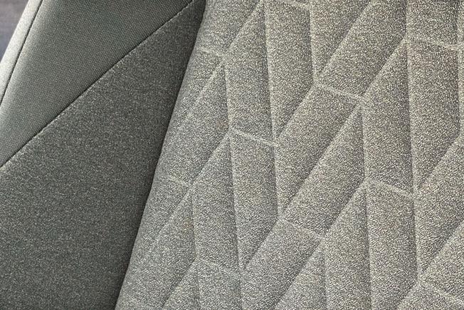 VOLKSWAGEN Golf Photo 42
