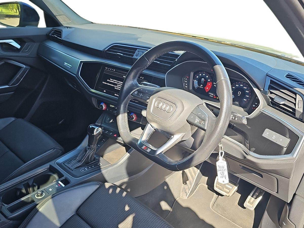 2021 Audi Q3 thumbnail 11