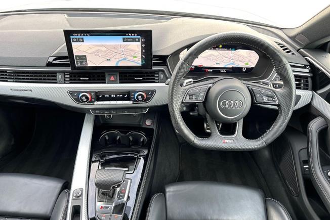 AUDI RS5 Photo 10