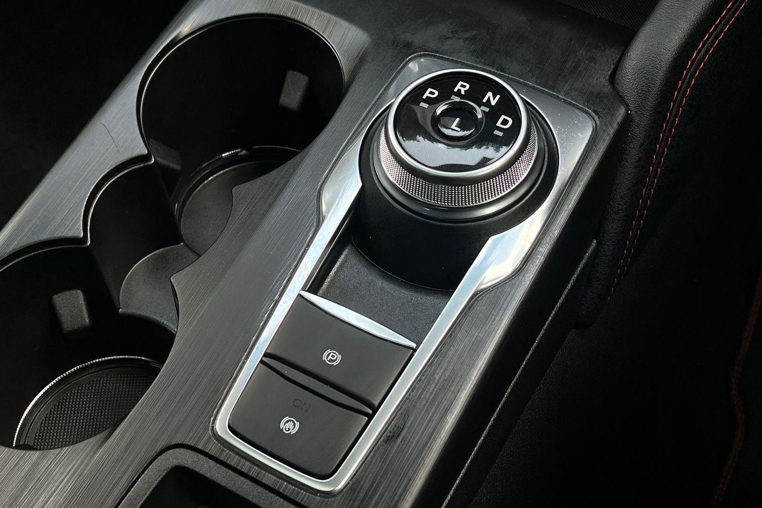 Ford KUGA Photo 37