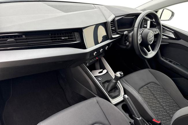AUDI A1 Photo 2