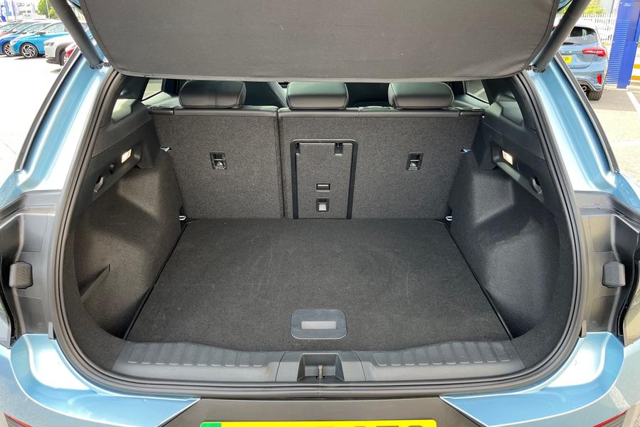 Ford Explorer Photo autoimg-945f3619740fcb462c11b4d6f4f3ac80c2cf39a4.jpg
