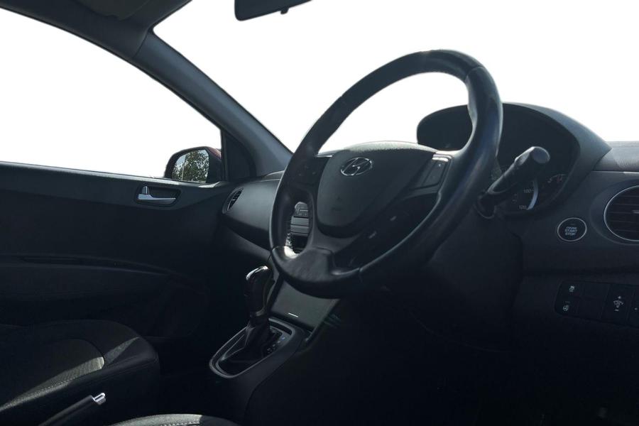 Hyundai i10 Photo autoimg-946026abedec17b2db9ae9b3da30e92946818156.jpg