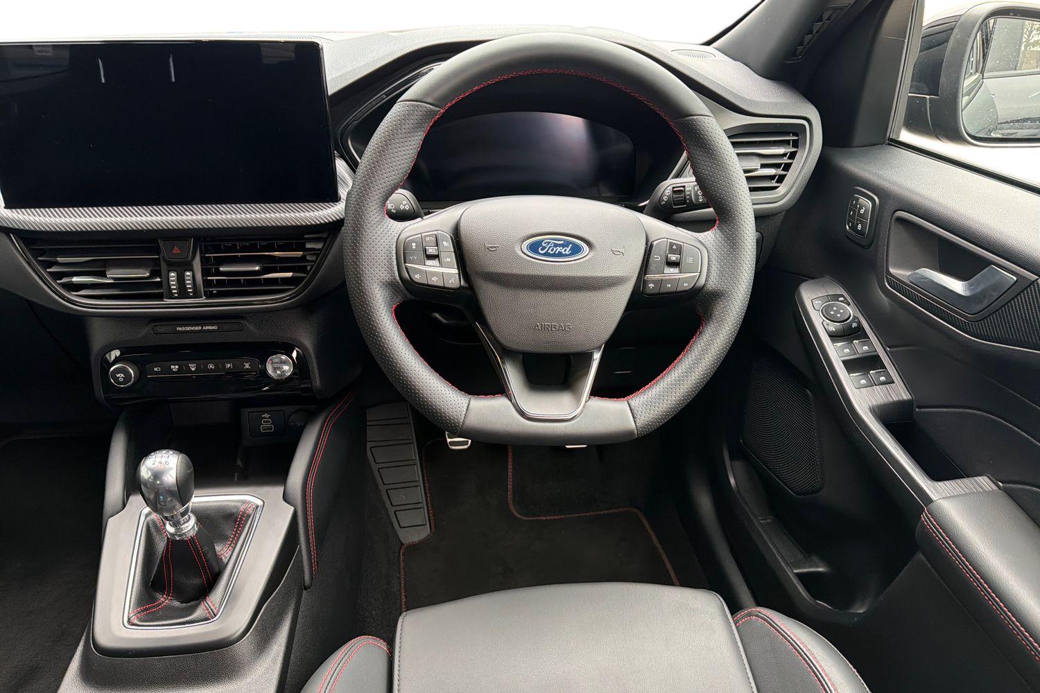 Ford KUGA Photo 10