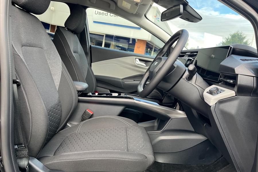 Ford PUMA Photo autoimg-94644664463d6e470bec955898dc502fce474953.jpg