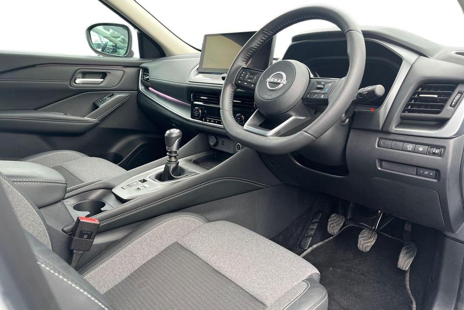 Used Nissan QASHQAI DU25BPK 9