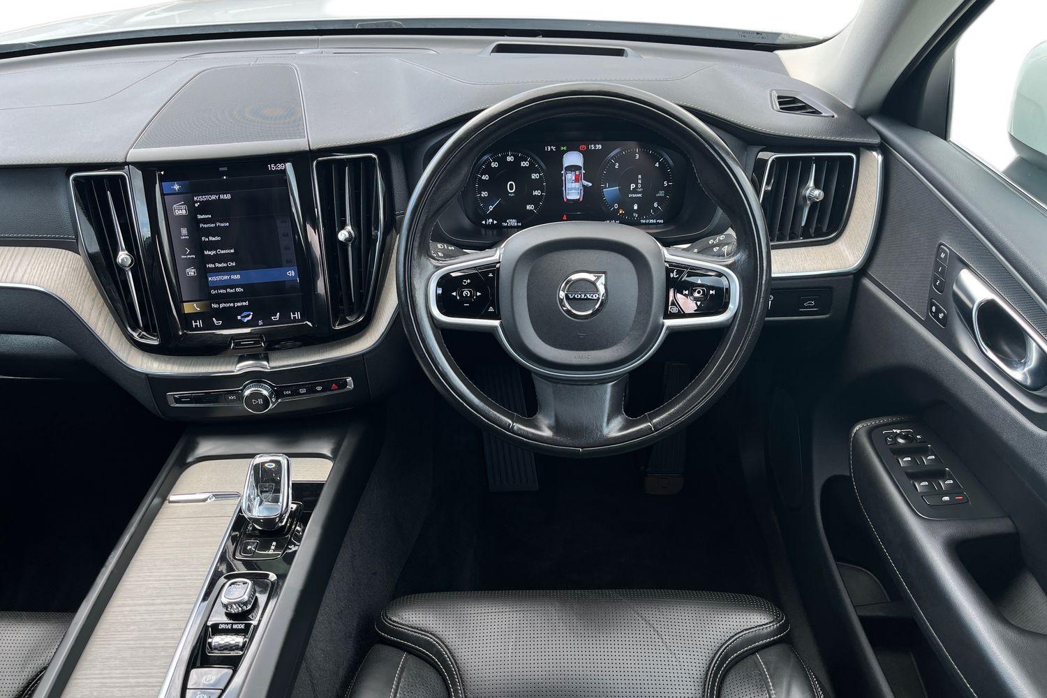 Volvo XC60 Photo 10