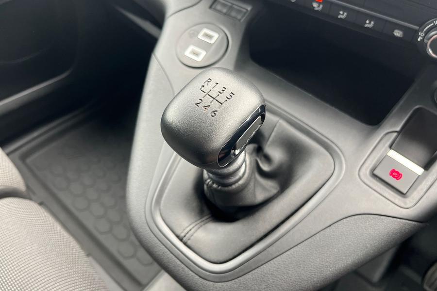 Citroen BERLINGO Photo autoimg-94676034c71b50c8ad32285477a23b0553795212.jpg