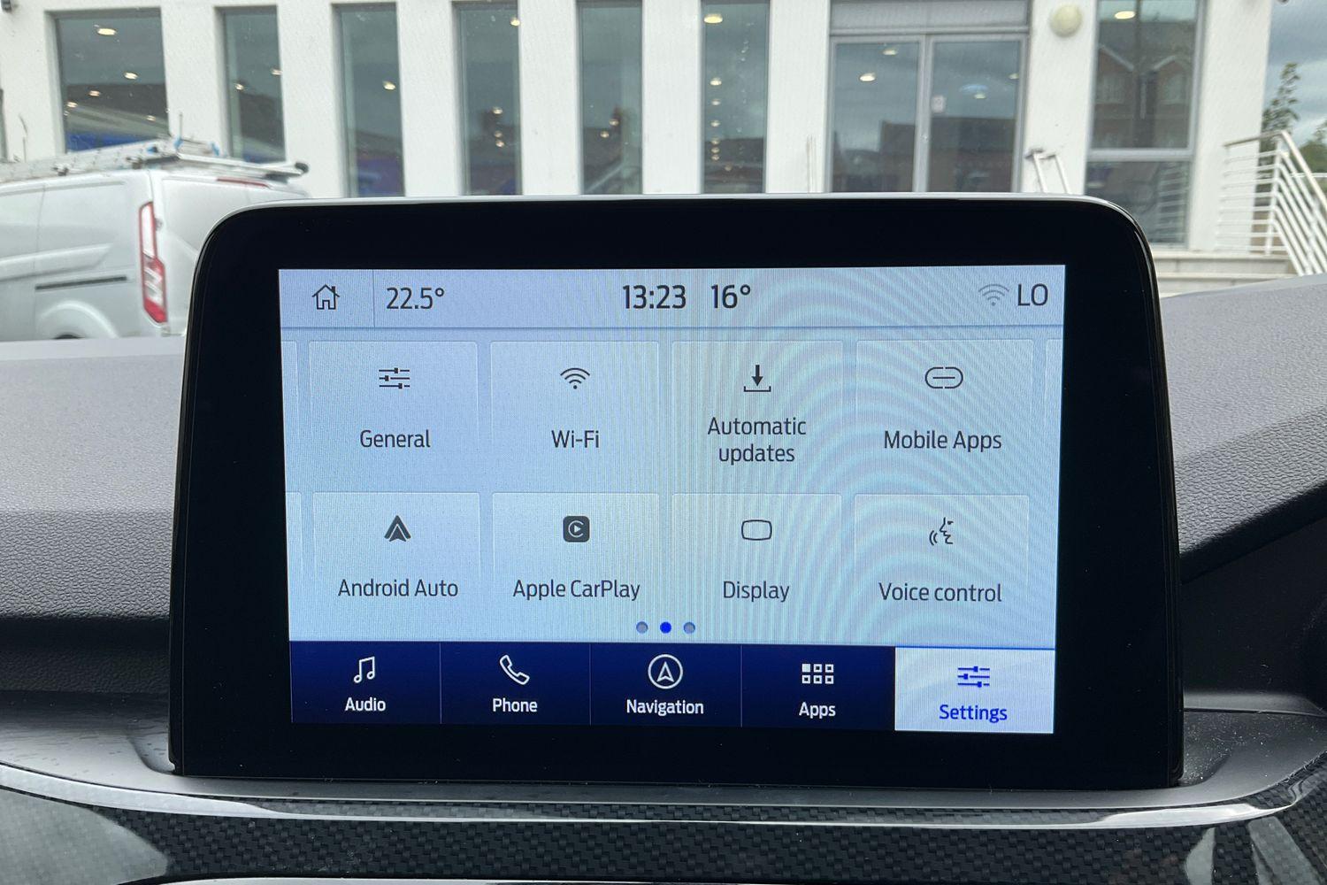 Ford KUGA Photo 27