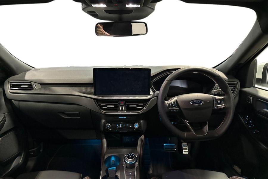Ford Kuga Photo autoimg-94693916b1a9e89a46a0594ccb3c63747452f5cd.jpg