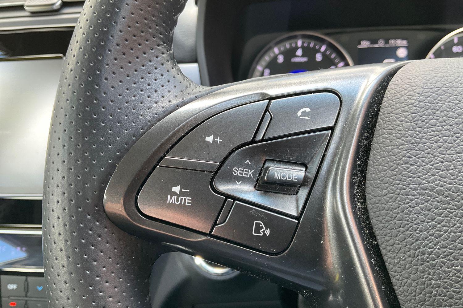 SsangYong TIVOLI Photo 29