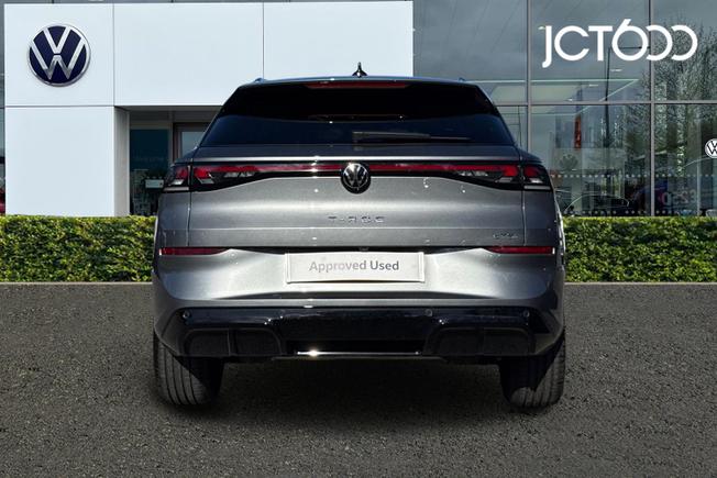 VOLKSWAGEN T-Roc Photo 7