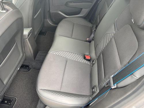 Renault CLIO Photo autoimg-946ef9ec91a4c021135d7f89579696bc825fd094.jpg