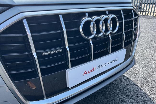 Audi Q7 Photo 42