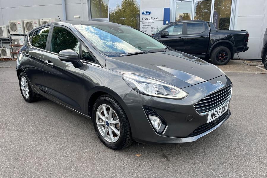 Ford FIESTA Photo autoimg-9477037b72d41911b29063095a70c17e50adf60d.jpg