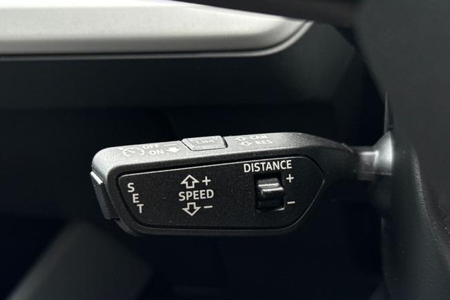 AUDI Q4 E-Tron Photo 38