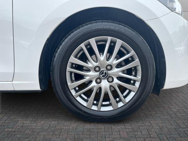 Mazda Mazda2 Photo autoimg-947aba3889a5e15f1453ee8317762e3801b07e74.jpg