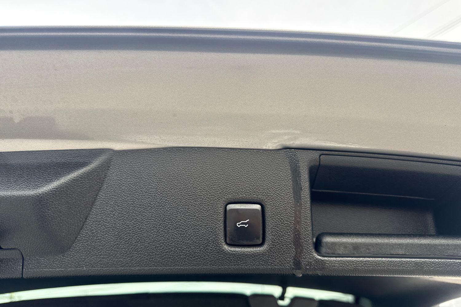 Ford KUGA Photo 21