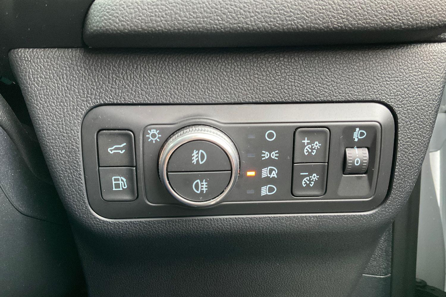 Ford KUGA Photo 34