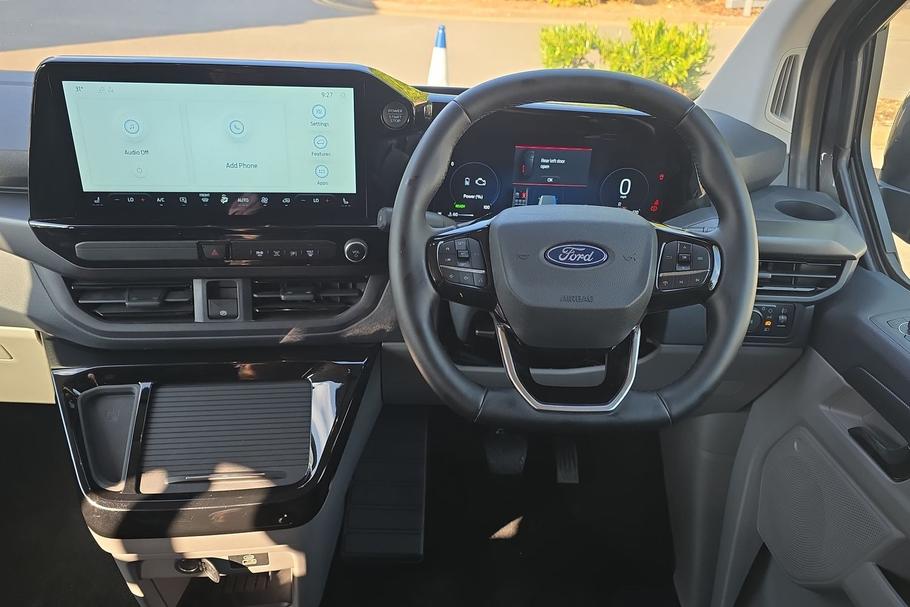 Used Ford TRANSIT CUSTOM WV26XHK 9