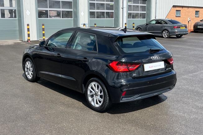 Audi A1 Photo 24