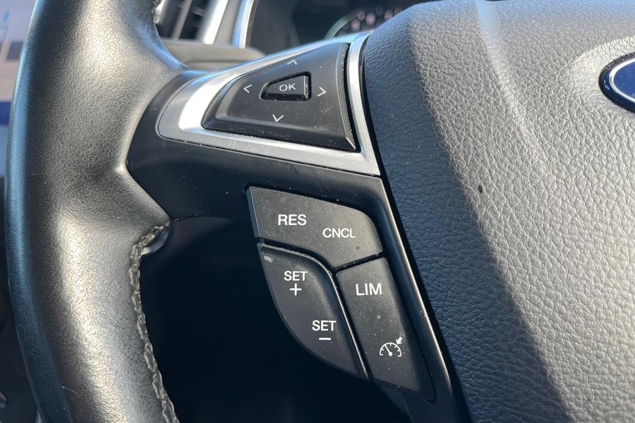 Ford Galaxy Photo autoimg-9482820b556056676f99da542bf6d86c0313a96e.jpg
